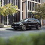 The Advantages Of Renting A Luxury Car For A Business Meeting
